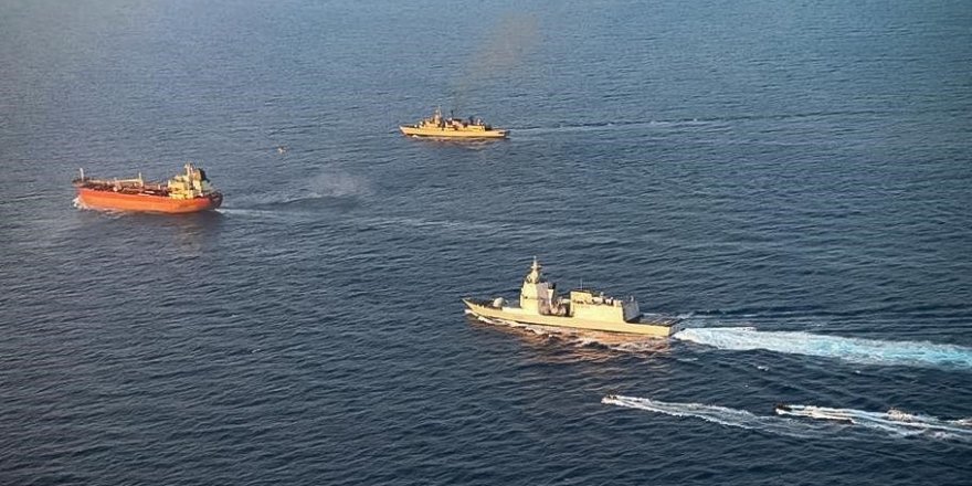 İtalya'dan Rusya'nın "Gölge Filosuna" Operasyon