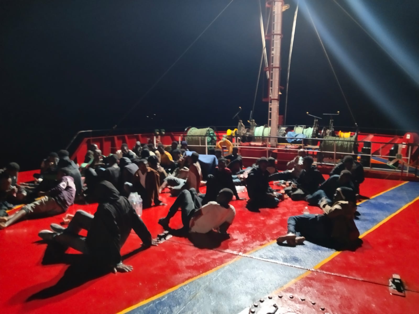 Denizde Can Pazarı, 48 Göçmen Kurtarıldı