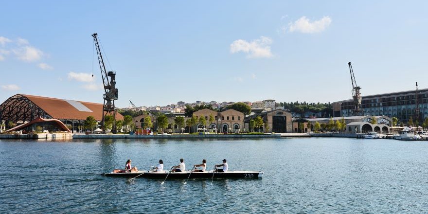 Haliç’in Tarihi Kıyısında Büyüyen Bir Regatta Deneyimi: DenizBank Tersane İstanbul Rowing Cup
