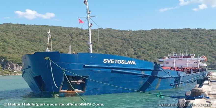 Kastamonu Açıklarında Su Alan Gemideki 13 Mürettebat Tahliye Edildi