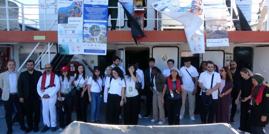 20 Ülkeden Öğrenciler KTÜ'nün Araştırma Gemisiyle Karadeniz'e Açıldı