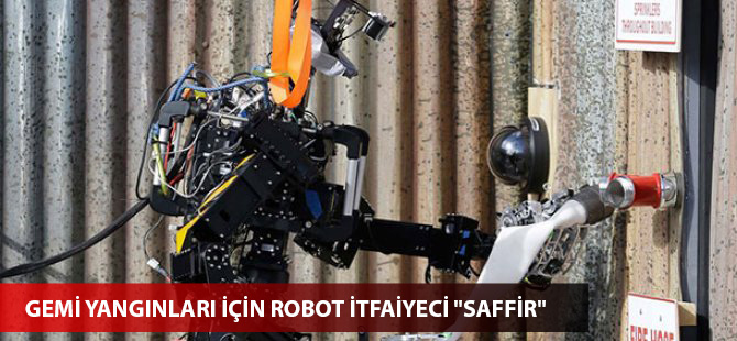 Robot itfaiyeci "SAFFiR" göz dolduruyor