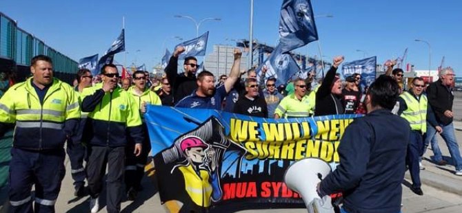 Avustralya'da 97 liman işçisinin SMS'le işten çıkarılması tepkiyle karşılandı