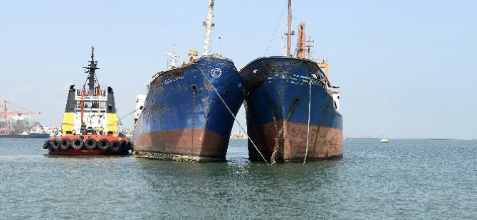 İki gemi batmaktan son anda kurtarıldı