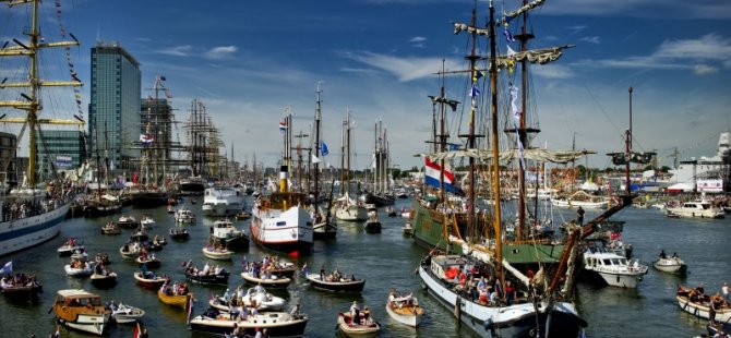 Avrupa'nın en büyük deniz festivali Sail Amsterdam'a yoğun ilgl