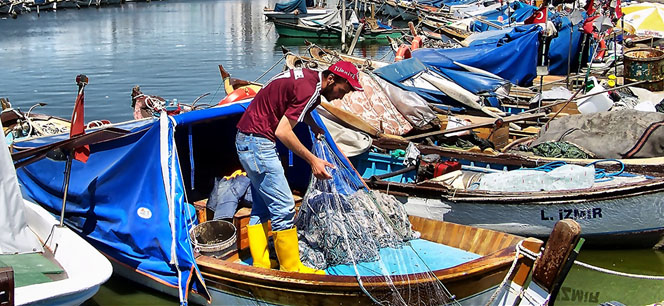 Balıkçılar son hazırlıklarını yapıyor