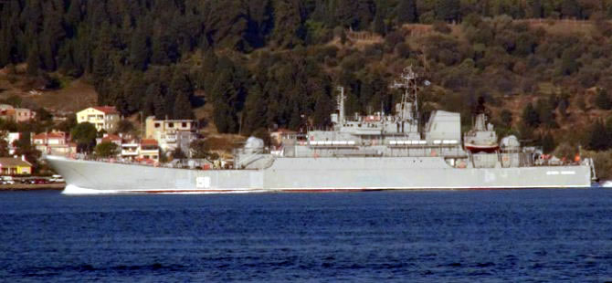 Rus savaş gemisi Caesar Kunikov Ege Denizi'ne açıldı