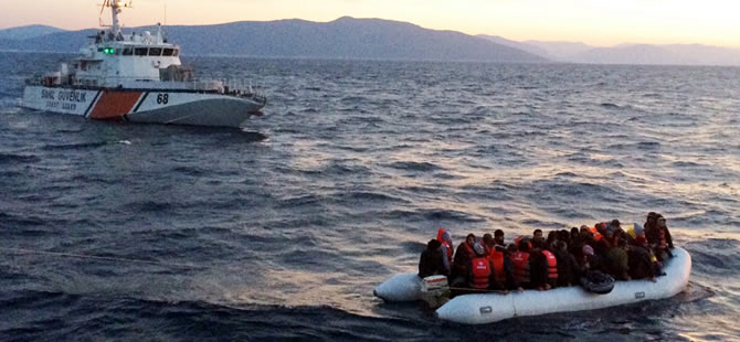 Ege Denizi'nde 9 ayda 60 bin kaçak göçmen kurtarıldı
