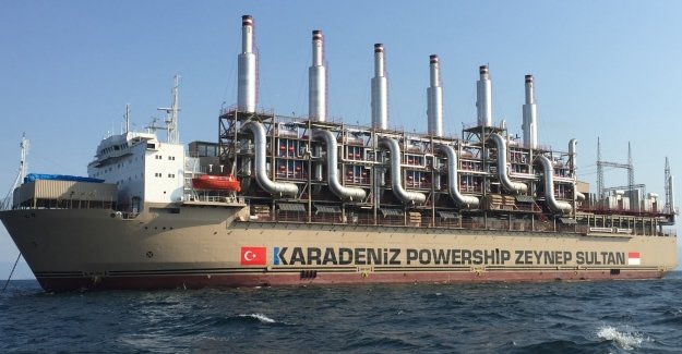 Endonezya 4 yüzen elektrik santrali daha alacak