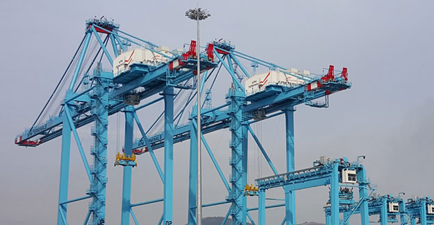 APM Terminals İzmir’in operatörleri simülatör eğitimlerine başladı