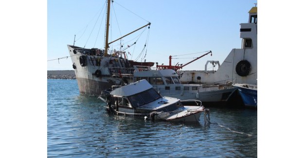 Çanakkale’de balıkçı teknesi battı