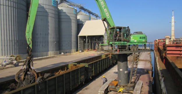 Bandırma Limanı demiryolu avantajını kullanıyor