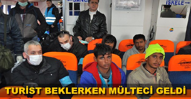 Turizmciler sıkıntılı:Turist kafilesi beklerken sığınmacılarla karşılaştık