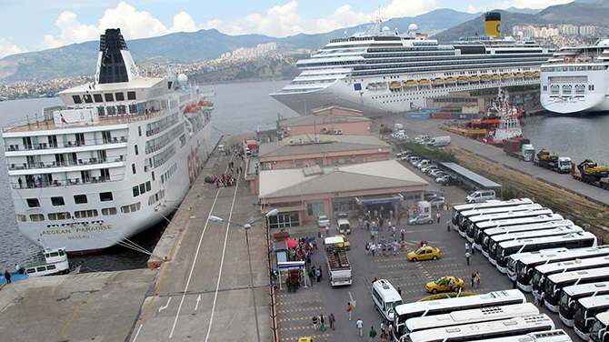 Alsancak limanı otopark oldu