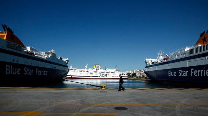 Yunanistan'da denizciler 48 saatlik greve gidiyor