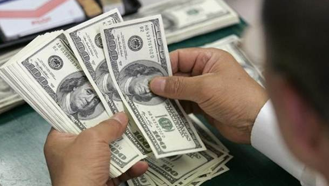 Dolar 2,96’nın üzerinde çıktı