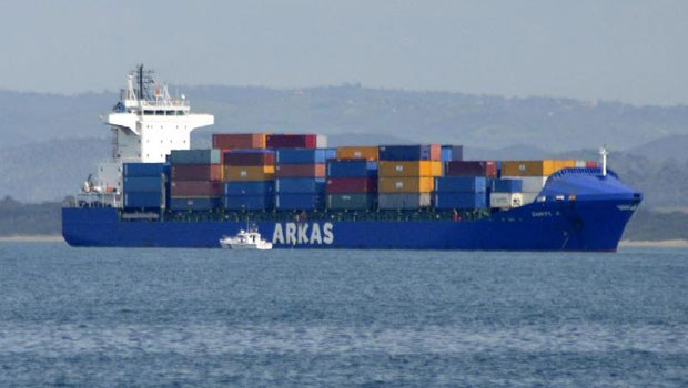 İtalya'da Türk bandıralı gemi durduruldu