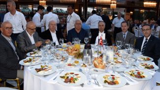 Türk denizcilik sektörü İMEAK DTO'nun düzenlediği iftar yemeğinde buluştu