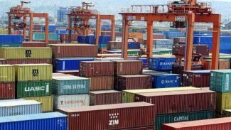 Mayıs ayında dış ticaret açığı azaldı