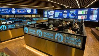 Piyasalar haftaya hızlı başladı