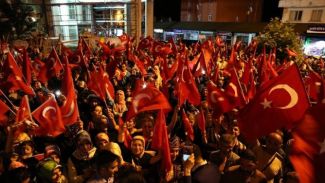 Demokrasi ve Şehitler Mitingi için 200 tekne kiralandı