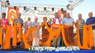 Güzelbahçe'de bereketli bayram