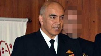 Firari tümamiral ABD'den sığınma istedi