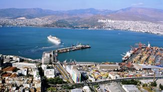 Yusuf Öztürk: "Ülkemizdeki birlik ruhu İzmir Limanı’nın önünü açtı"