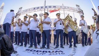 'The Bodrum Cup' kortej yürüyüşüyle başladı