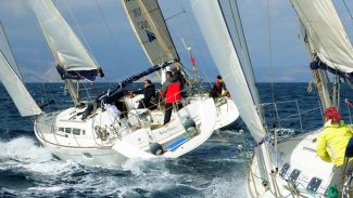 Yelkenciler, Cumhuriyet Bayramı'nı yarışarak kutladı