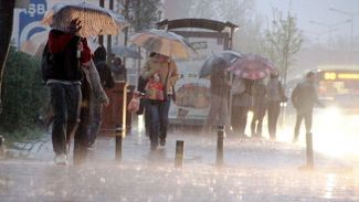 Meteoroloji'den üç il için kuvvetli yağış uyarısı