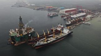 Gemi ambarına düşen Rus gemici hayatını kaybetti