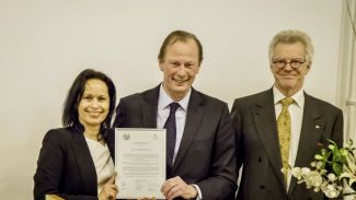 René Berkvens receives KIVI Honorary Medal for outstanding work as a shipbuilder