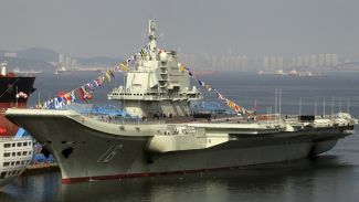 ÇHKO ait ilk uçak gemisi Pasifik'e hareket etti