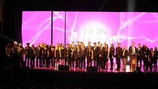 YTÜ’de 2016’nın “YILDIZ”ları ödüllerini aldı