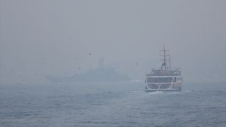 İstanbul Boğazı sis nedeniyle geçişlere kapatıldı