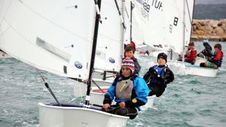 TYF kış kupası renkli başladı