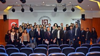 "Lojistik Yönetimi ve Hukuki Boyutu" paneli gerçekleştirildi