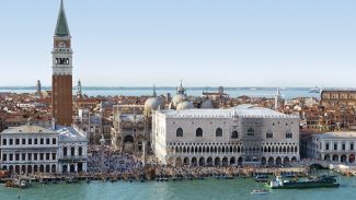 Akdeniz'i yorulmadan keşfedin!