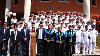 KTÜ'lü denizciler mezun oldular