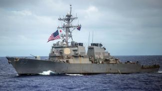 Güney Çin Denizi'nde ABD destroyeri gerginliği yaşandı