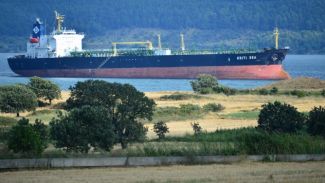M/T Kriti Sea isimli tanker Çanakkale Boğazı'nda karaya oturdu