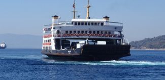 Çanakkale'de deniz ulaşımına fırtına engeli