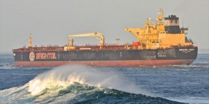 Petrol tankeri ile balıkçı gemisi çarpıştı