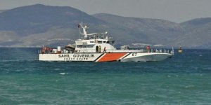 Sahil Güvenlik botu deniz altına iniyor