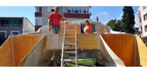 Dünyayı dolaşmak için katamaran yapıyorlar