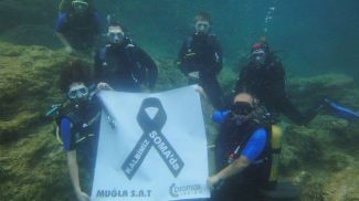Marmaris’te Soma şehitleri deniz dibinde anıldı