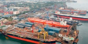 Çin yüzde yüz elektrikli kargo gemisini suya indirdi