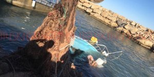 Balıkçı barınağı fırtınaya teslim oldu