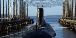 Nükleer denizaltıyı su bastı